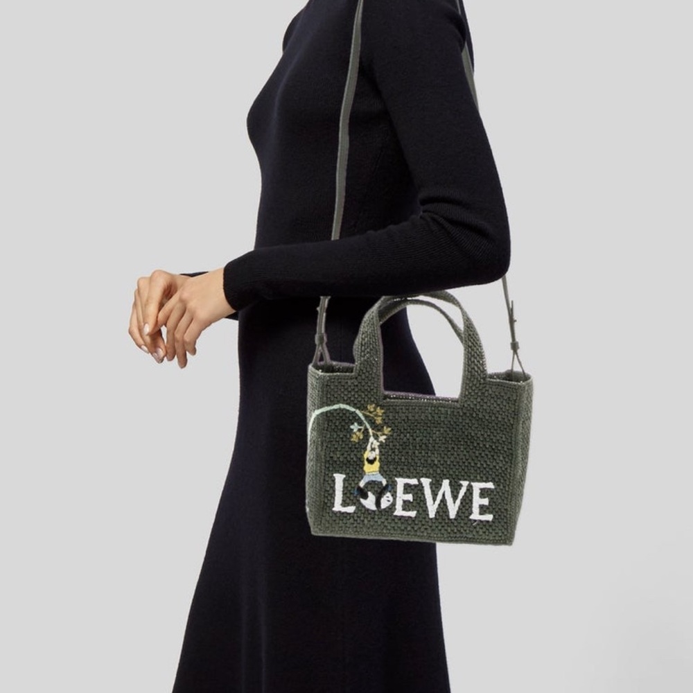 LOEWE Suna Fujita Font Bag - Picture 6 of 9